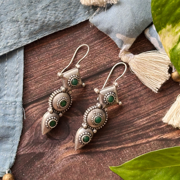 MANJARI (GREEN STONE)